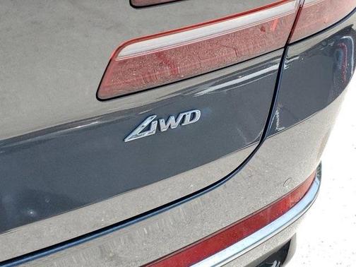 2023 Genesis GV80 2.5T
