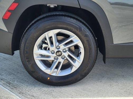 Hampton Gray 2026 Hyundai TUCSON SE
