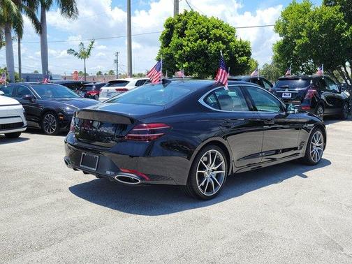 Vik Black 2026 Genesis G70 2.5T Prestige