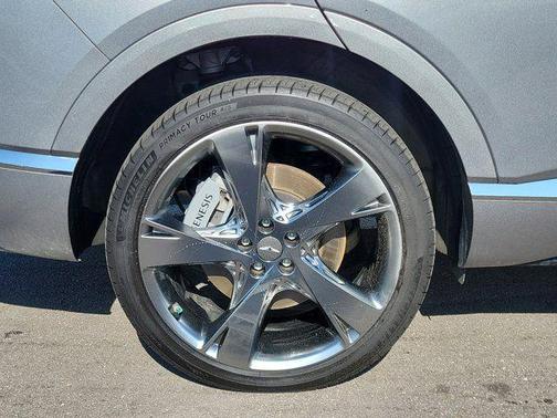 Savile Silver 2023 Genesis GV80 3.5T
