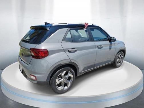 2022 Hyundai VENUE Limited