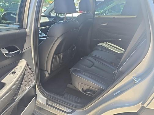 Shimmering Silver 2023 Hyundai Santa Fe Plug-In Hybrid Limited