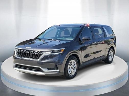 2024 Kia Carnival LX Seat Package