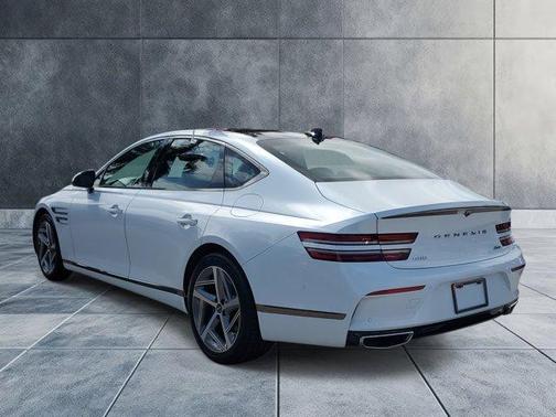 2024 Genesis G80 2.5T