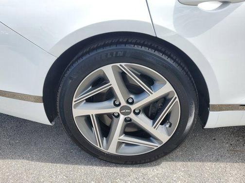 2024 Genesis G80 2.5T