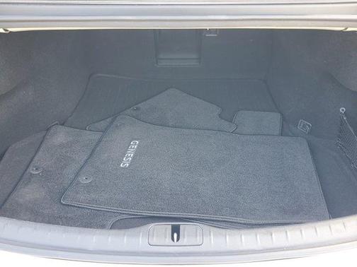 2024 Genesis G80 2.5T