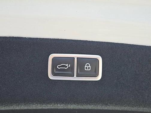 2022 Genesis G80 2.5T