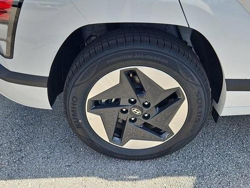 2025 Hyundai KONA EV SEL