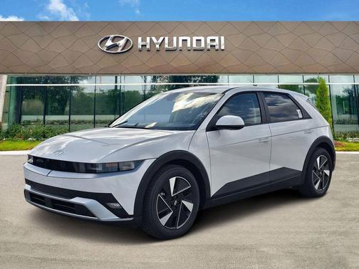 Atlas 2026 Hyundai IONIQ 5 SE