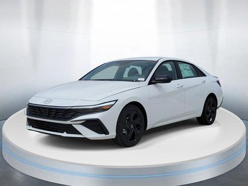 Serenity White Pearl 2026 Hyundai ELANTRA SEL Sport