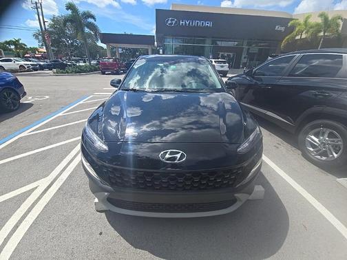 2023 Hyundai KONA SE