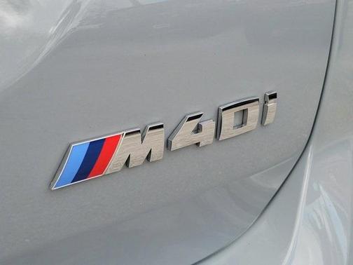 2024 BMW X3 M40i