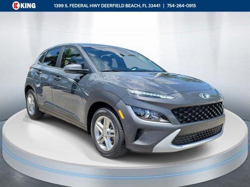 Gray 2023 Hyundai KONA SE