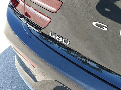 2023 Genesis G80 2.5T