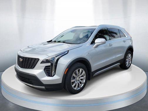 2022 Cadillac XT4 Premium Luxury