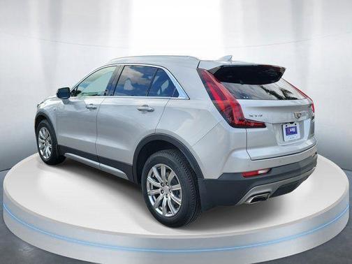 2022 Cadillac XT4 Premium Luxury