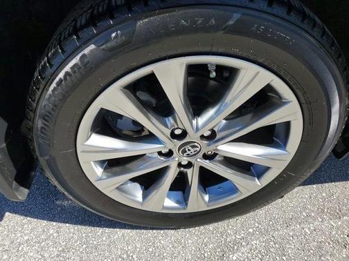2017 Toyota RAV4 Hybrid Limited