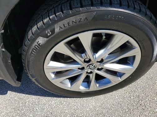 2017 Toyota RAV4 Hybrid Limited