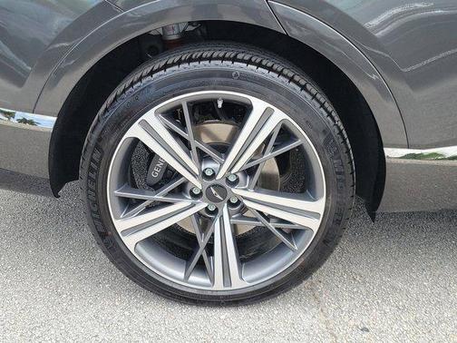 Makalu Gray 2026 Genesis GV80 Coupe 3.5T e-SC