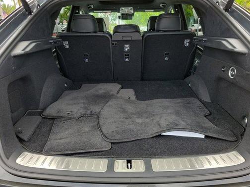 Makalu Gray 2026 Genesis GV80 Coupe 3.5T e-SC