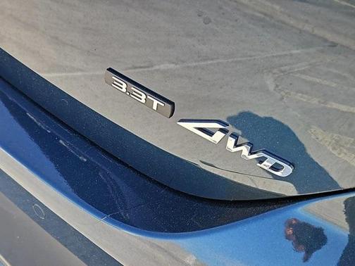 2024 Genesis G70 3.3T Sport Advanced