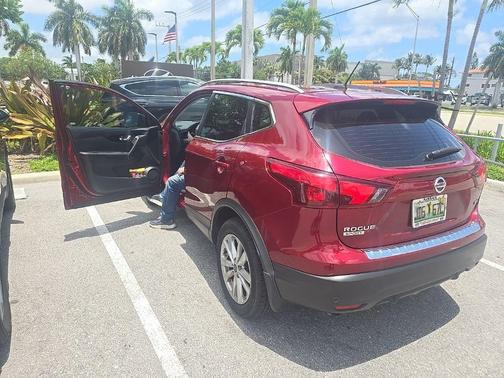 Scarlet Ember 2019 Nissan Rogue Sport SV