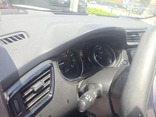 Scarlet Ember 2019 Nissan Rogue Sport SV