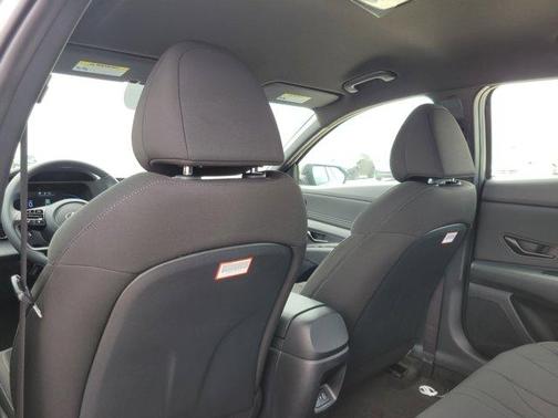 Serenity White Pearl 2026 Hyundai ELANTRA SEL Sport