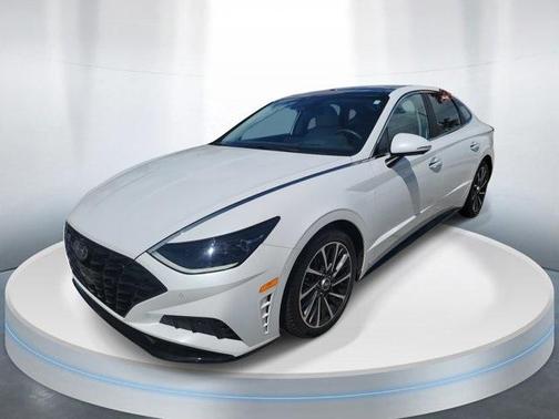 2022 Hyundai SONATA Limited