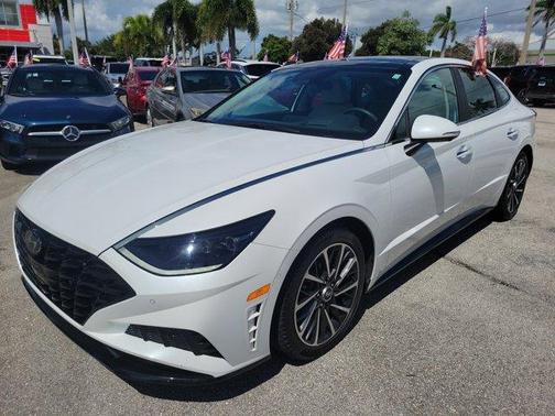 2022 Hyundai SONATA Limited