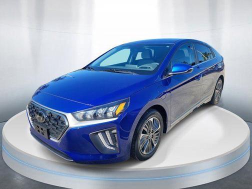 2022 Hyundai IONIQ Plug-In Hybrid SEL