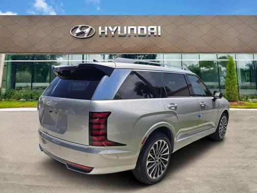 Silver Metallic 2026 Hyundai PALISADE Calligraphy