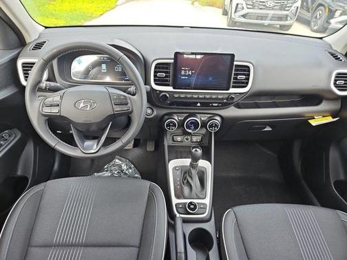 2025 Hyundai VENUE Limited