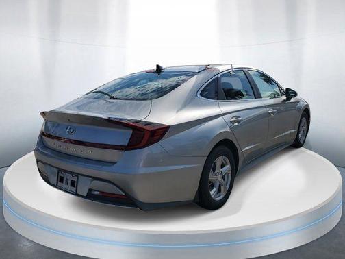 2020 Hyundai SONATA SE