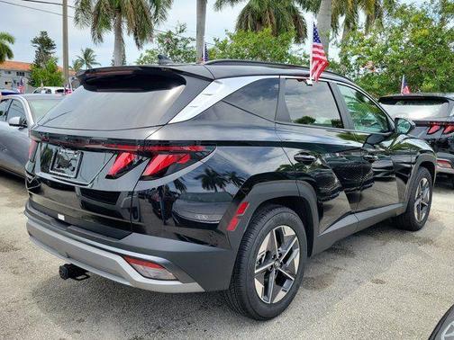 Phantom Black 2026 Hyundai TUCSON SEL