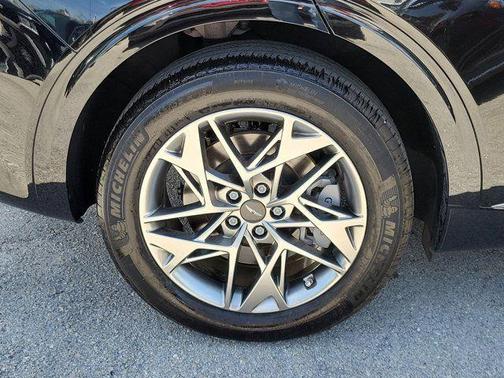 Vik Black 2024 Genesis GV70 2.5T