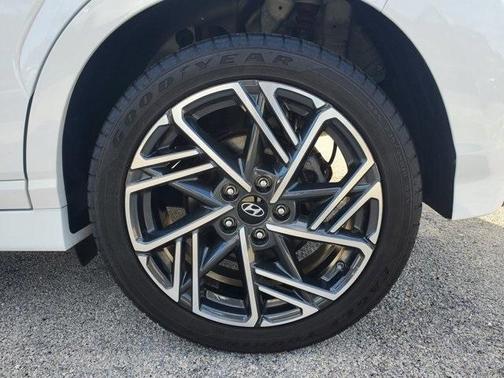 2023 Hyundai KONA N Line