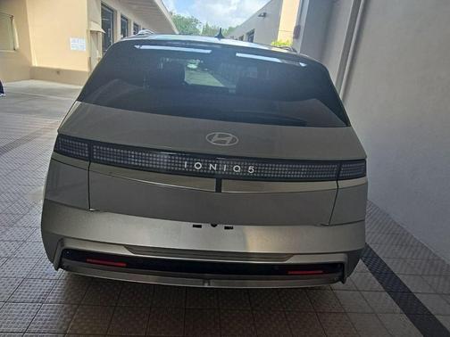 Cyber Gray 2026 Hyundai IONIQ 5 Limited