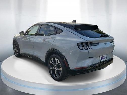 2022 Ford Mustang Mach-E Premium