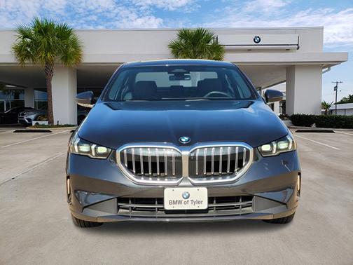 2024 BMW 530 