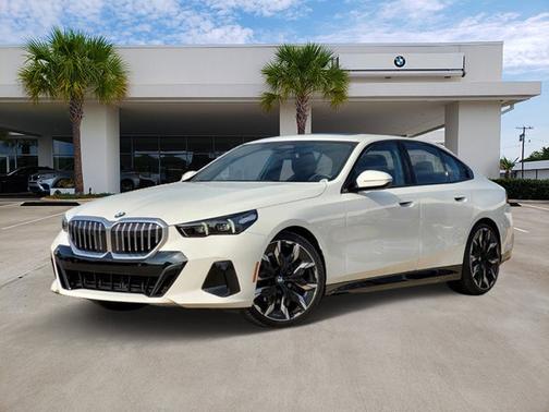 2024 BMW 530 