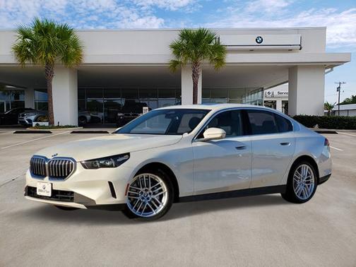 2025 BMW 530