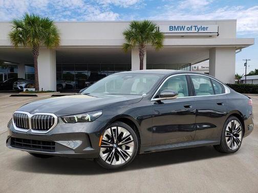 2024 BMW 530 