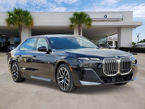 2024 BMW 760 