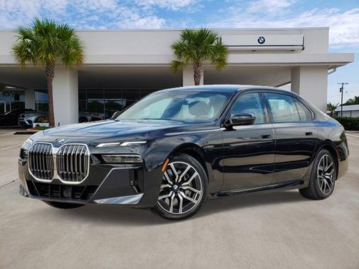 2024 BMW 760 