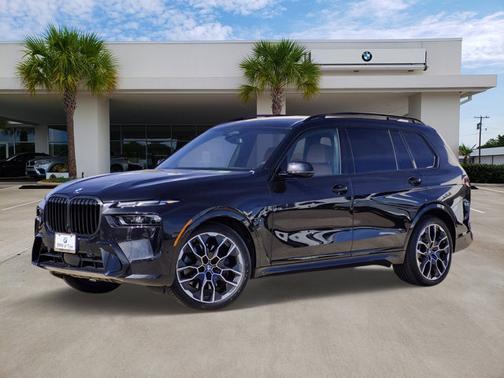 2024 BMW X7 