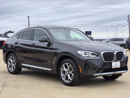 2025 BMW X4 