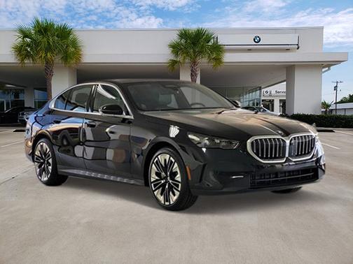 2025 BMW 530 