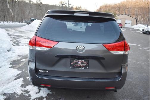2014 Toyota Sienna L