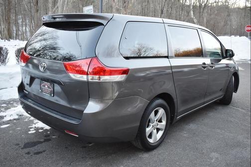 2014 Toyota Sienna L